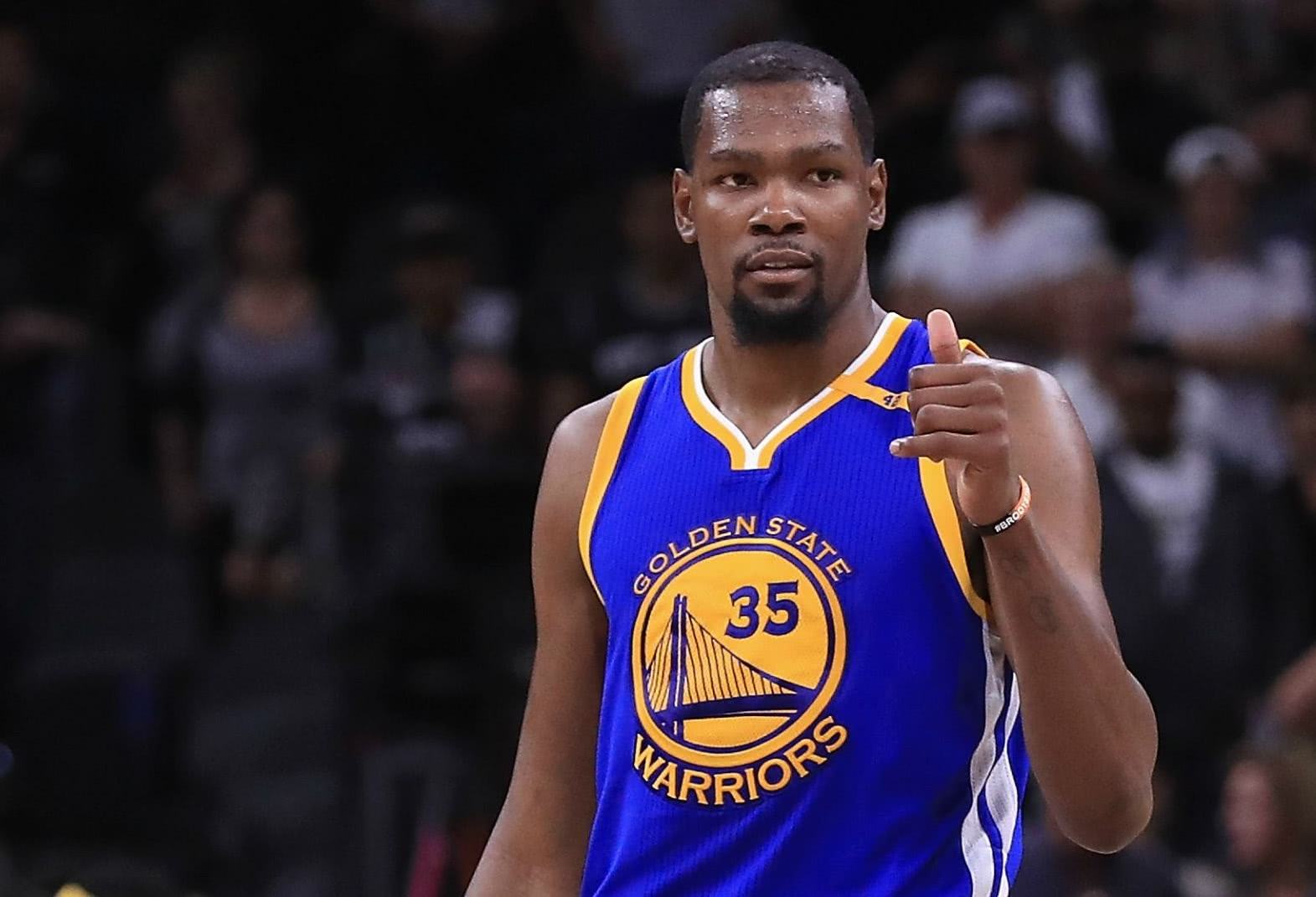 投球隧道 投球隧道